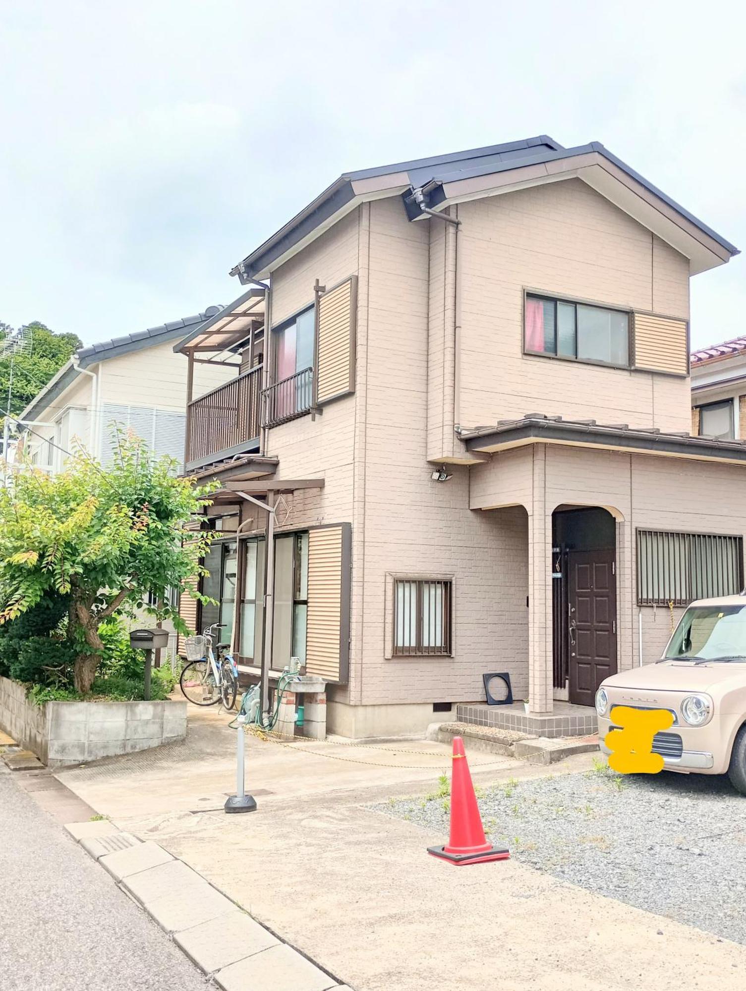 Sakurah Apartment *